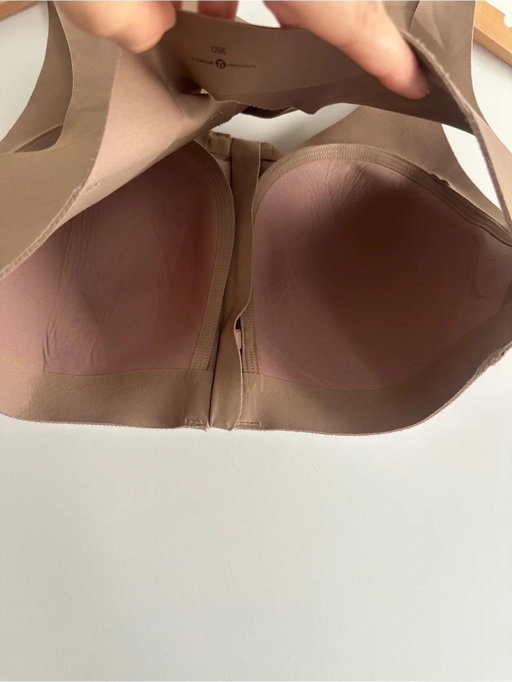 Lululemon Enlite Bra *Zip Front 36D